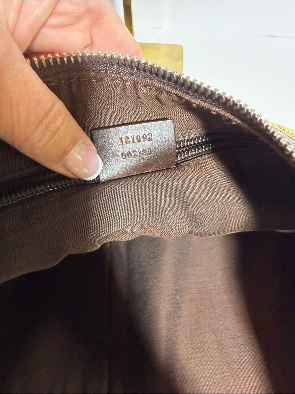 Gucci Tan/Brown GG Canvas Crossbody with Bee Charm - Picture 14 of 14
